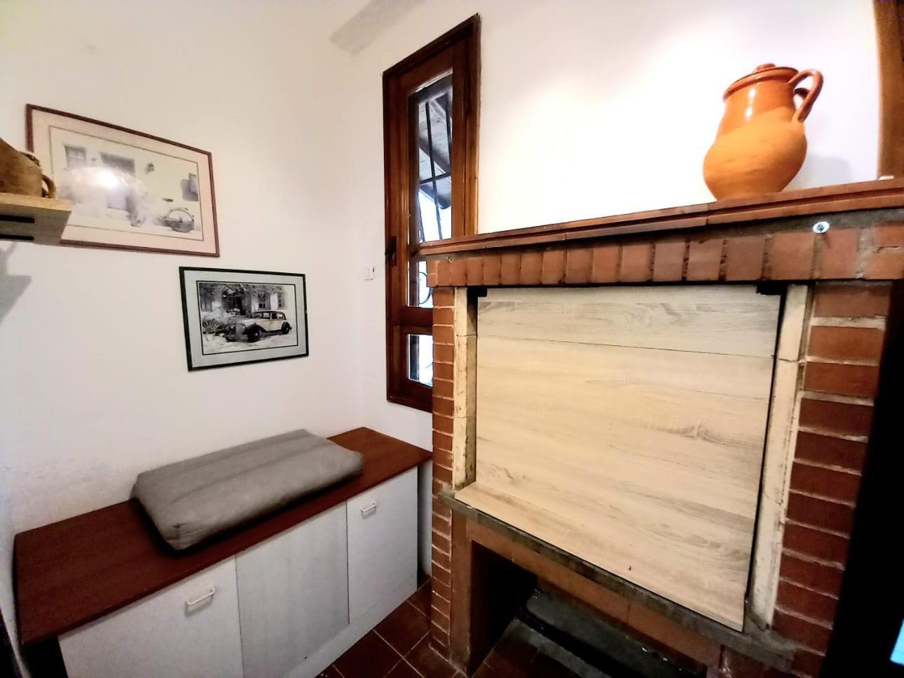 All'Ombra Degli Olivi Pisciarelli Luaran gambar