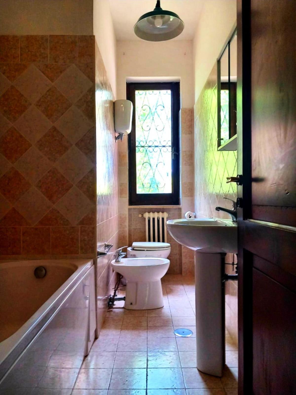 All'Ombra Degli Olivi Pisciarelli Luaran gambar